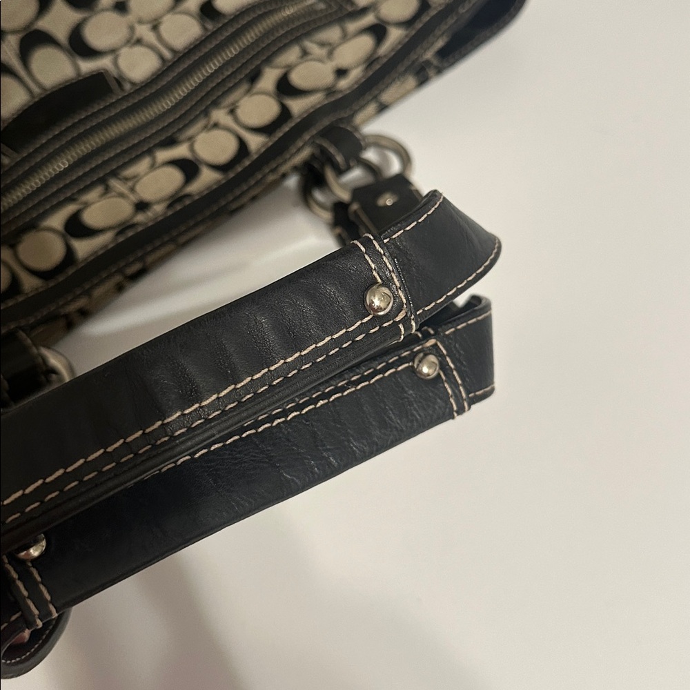 Coach Black and Cream Signature Tote and Wallet Set - Picture 15 of 16